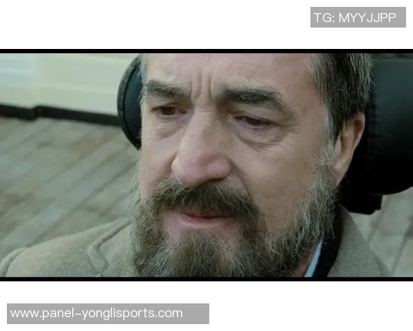 克鲁塞与格雷米奥激战正酣谁能在这场对决中笑到最后 克鲁塞与格雷米奥激战正酣谁能在这场对决中笑到最后